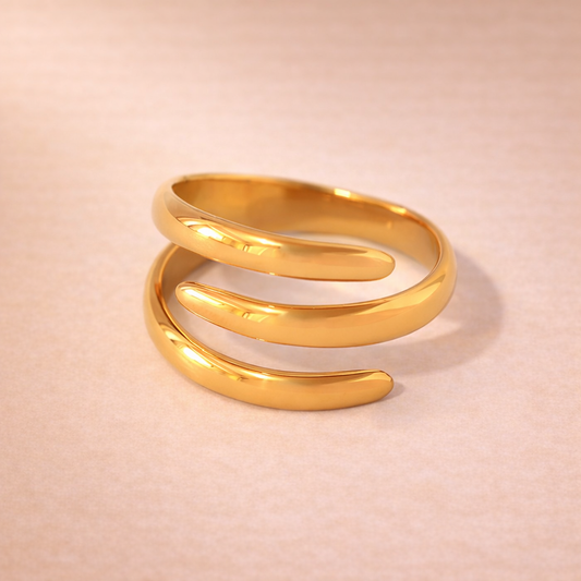 Bague E